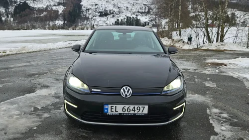 VOLKSWAGEN GOLF e-Golf