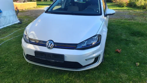 VOLKSWAGEN GOLF e-Golf 24kWh ( 136 hk)