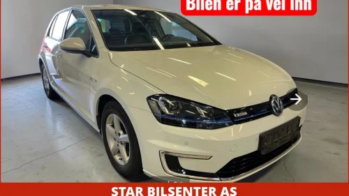VOLKSWAGEN GOLF 1EIER ,Eu godkjent, lav km, S seter BILEN er PÅ VEI inn