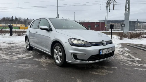 VOLKSWAGEN GOLF E-Golf