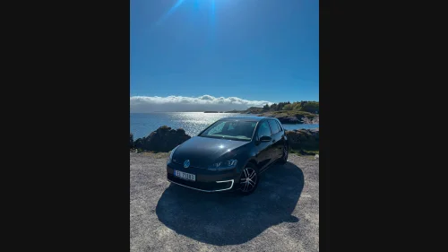 VOLKSWAGEN GOLF E-Golf