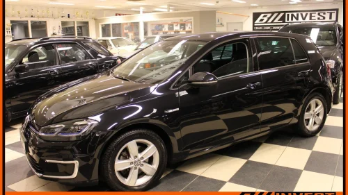 VOLKSWAGEN GOLF El.Bil,Exclusive,Skinn,Ryggekam.8.Aluf.Lav KM.EU 5/2027