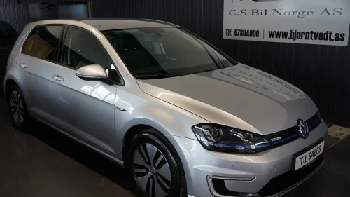 VOLKSWAGEN GOLF E-Golf, Comfortline godt utstyrt, lav km!