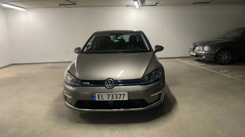 VOLKSWAGEN GOLF 24,2 kWh 85 kW (115)