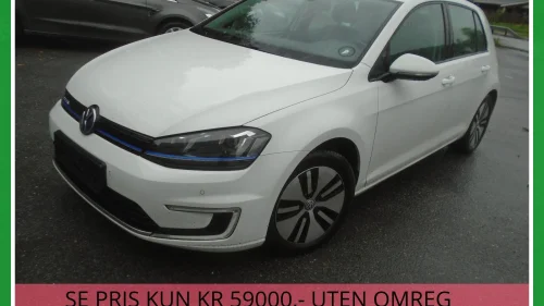 VOLKSWAGEN GOLF E-GOLF AUTOMAT, SERVICEBOK, GOD STAND, PEN BIL