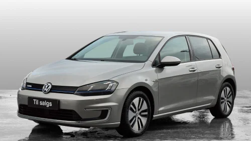 VOLKSWAGEN GOLF Exclusive/Keyless/Skinn/1 eiers bil+ god historikk