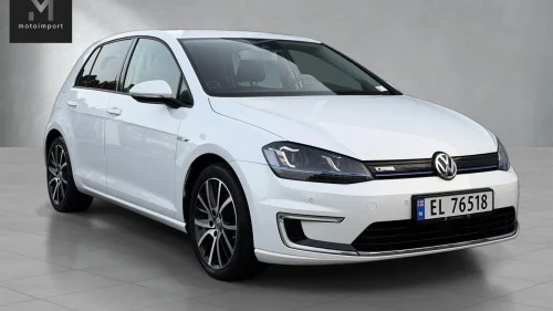 VOLKSWAGEN GOLF EXCLUSIVE/DYNAUDIO/SKINN/KAMERA/KEYLESS/CARPLAY