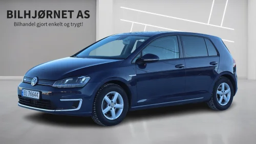 VOLKSWAGEN GOLF e-Golf | S.Seter | Navi | CC | Dynaudio | R.Kam