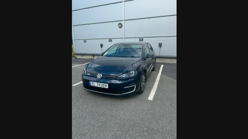 VOLKSWAGEN GOLF E-Golf