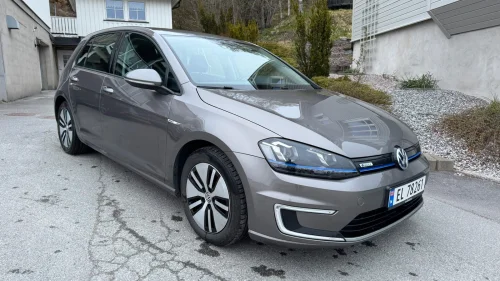 VOLKSWAGEN GOLF Keyless/Ryggekamera/Led