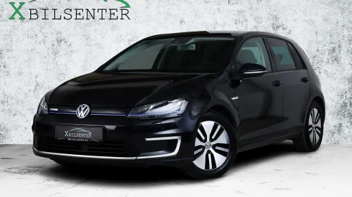 VOLKSWAGEN GOLF Exclusive // ACC SKINN KAMERA VARMEPUMPE NORSK OUTLET+