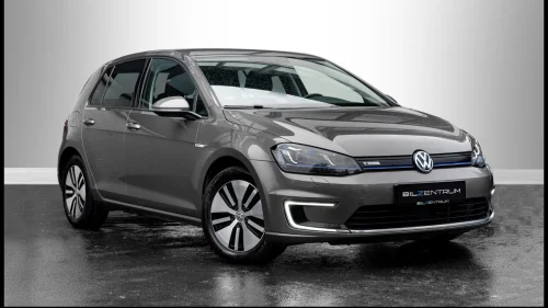 VOLKSWAGEN GOLF e-Golf ACC R.Kam Keyless Navi B.Tooth DAB+