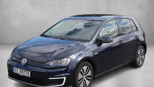 VOLKSWAGEN GOLF Keyless/Skinn/Apple carplay/R.kam/ACC