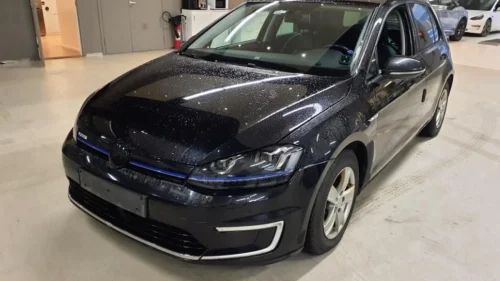 VOLKSWAGEN GOLF E-Golf, Navi, Ryggekamera, LED +++
