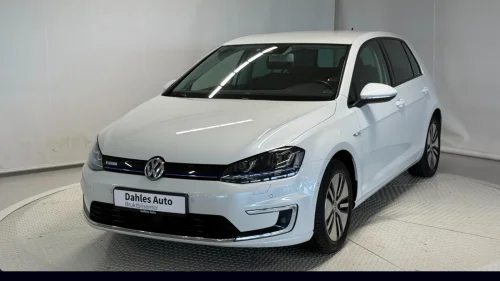 VOLKSWAGEN GOLF Exclusive. Skinn,Dynaudio,Ryggekam,Keyless,Adaptiv crui