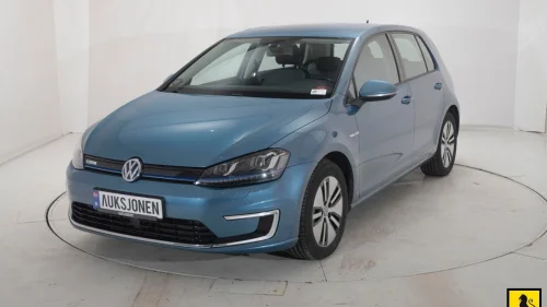 VOLKSWAGEN GOLF NORSK KAMERA ACC LED NAVI