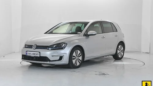 VOLKSWAGEN GOLF NORSK SKINN KAMERA ADAPTIV CRUISE NAVI