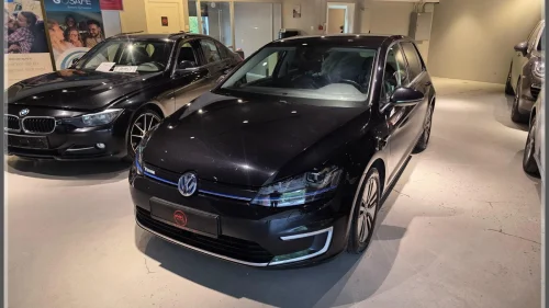 VOLKSWAGEN GOLF E-GOLF//2016modell//Skinn//Ryggekamera //Alt Utstyr//++
