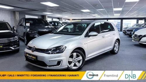 VOLKSWAGEN GOLF 24kW/190WLTP/R.KAM/DAB/SKINN/EU.05.2026