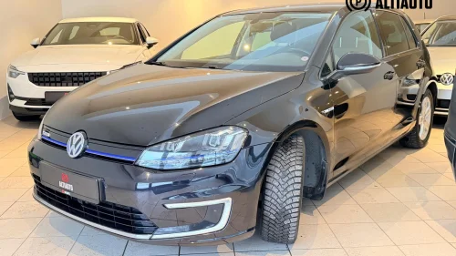 VOLKSWAGEN GOLF ADAPTIV CRUISE| VARMEPUMPE| R.KAMERA| VINTERPAKKE| LED