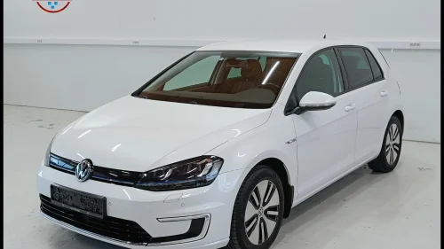 VOLKSWAGEN GOLF E-GOLF/ACC/DAB+/P.SENSOR/CARPLAY/NAVI/BT/LED/NY EU