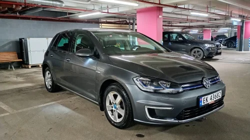 VOLKSWAGEN GOLF 2. generasjon