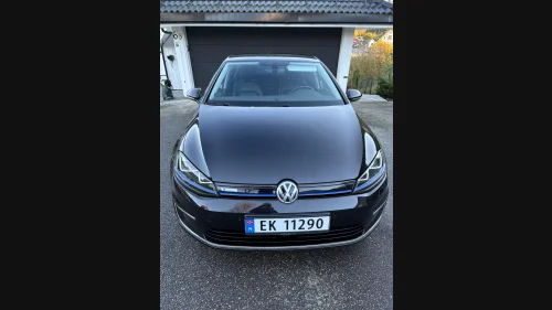 VOLKSWAGEN GOLF Exclusive