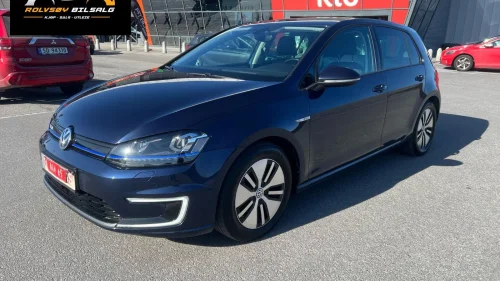 VOLKSWAGEN GOLF SKINNSETER // RYGGEKAMERA // EU GODKJENT
