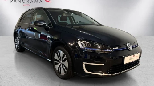 VOLKSWAGEN GOLF Dynaudio Carplay Skinn NAVI Keyless ACC Kamera 972,-mnd