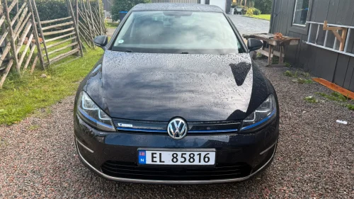 VOLKSWAGEN GOLF Exclusive