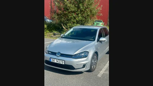 VOLKSWAGEN GOLF Exclusive