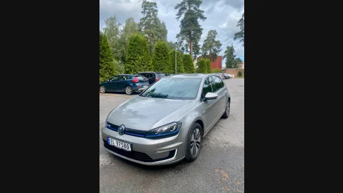 VOLKSWAGEN GOLF Exclusive