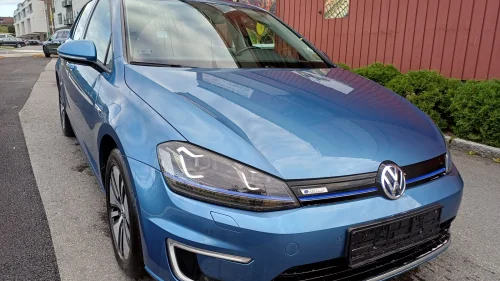VOLKSWAGEN GOLF Comfortline