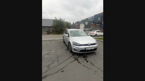 VOLKSWAGEN GOLF Exclusive