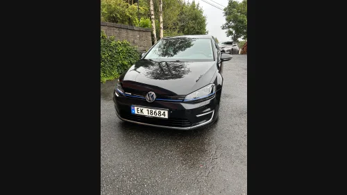 VOLKSWAGEN GOLF Exlusive