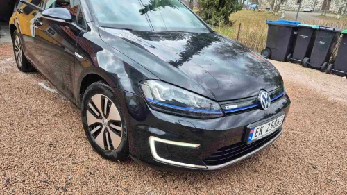 VOLKSWAGEN GOLF e-Golf
