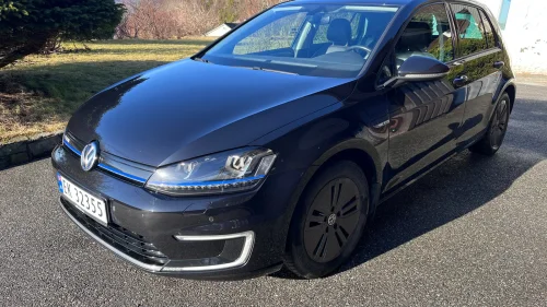 VOLKSWAGEN GOLF E-Golf