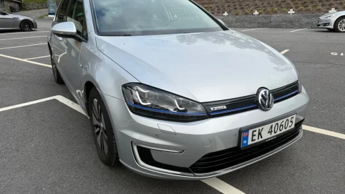 VOLKSWAGEN GOLF Exclusive