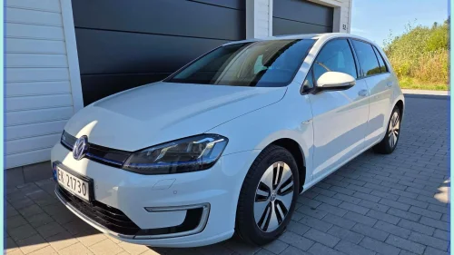 VOLKSWAGEN GOLF VW e-Golf 2017 | 78 000 km | Ny service | EU 2 år
