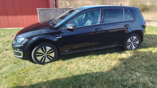 VOLKSWAGEN GOLF Exclusive