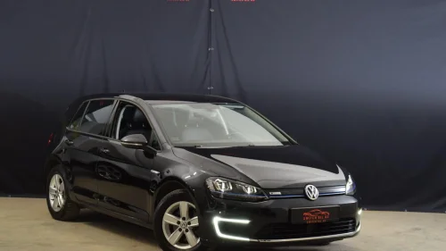 VOLKSWAGEN GOLF 116HK/ACC/Navi/Media/BT/DAB/Park.sensor/Klima++