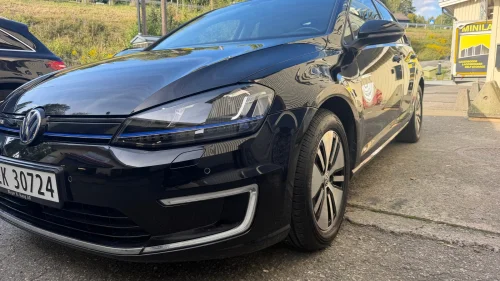VOLKSWAGEN GOLF Exclusive