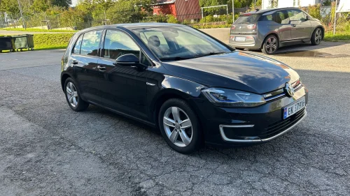 VOLKSWAGEN GOLF 30KW KAMERA/KEY LESS