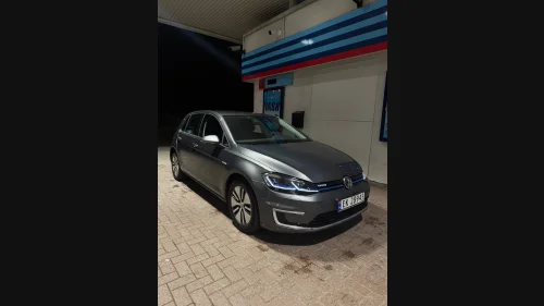 VOLKSWAGEN GOLF Egolf / Keyless / Ryggekamera / ACC / LED LYS +++