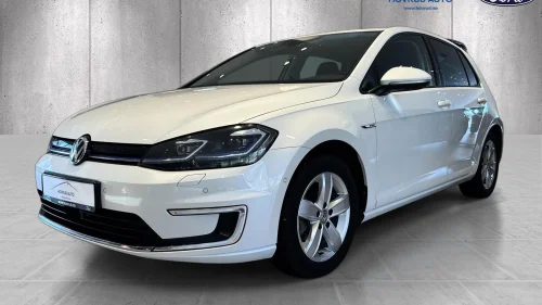 VOLKSWAGEN GOLF e-Golf 300km, 1-eiers bil!