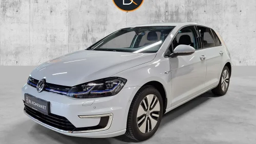 VOLKSWAGEN GOLF e-Golf | 136hk | Navi | LED | EU 08/27