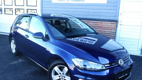 VOLKSWAGEN GOLF 136 hk 300 km 2 eiere