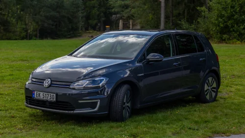VOLKSWAGEN GOLF E-Golf