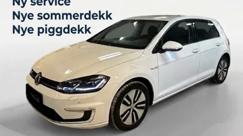 VOLKSWAGEN GOLF Active Info, R.cam., Keyless, Ny service, 1 eier