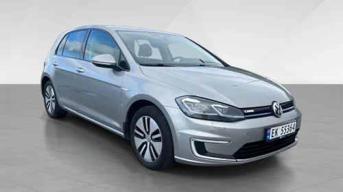 VOLKSWAGEN GOLF e-Golf - 300km WLTP - ACC/DAB+/Keyless/LED/Kamera